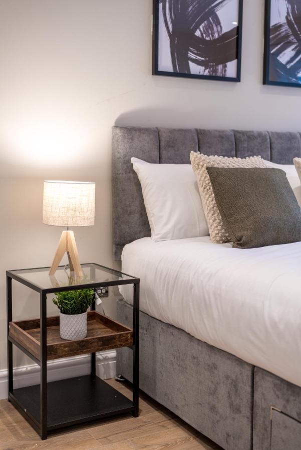 Westfield Apartment 2 Bedroom Near Notting Hill Londra Esterno foto